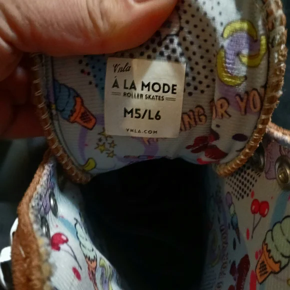 Women's Brown Suede Roller Skates - Picture 4 of 6